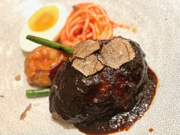 米にもこだわる人気店『君のハンバーグを食べたい』が名古屋初上陸
