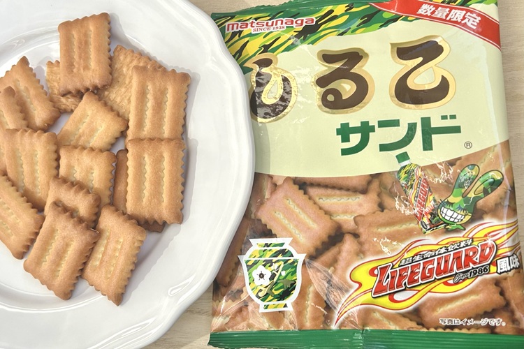 衝撃の限定コラボ！「しるこサンド ライフガード風味」を食べてみまし